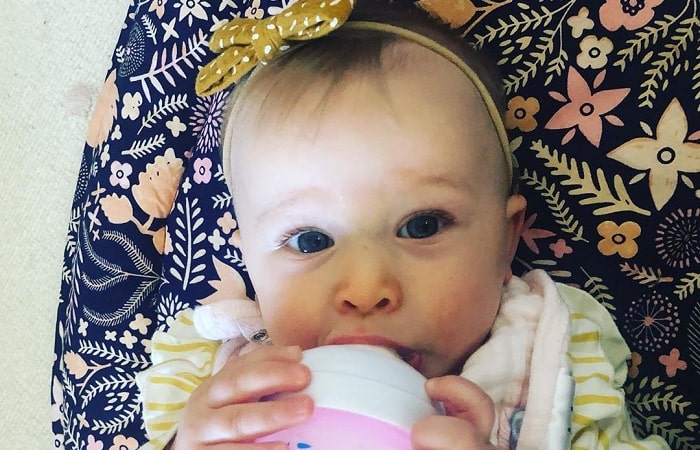 Hillary Duff's Daughter Banks Violet Bair With Boyfriend Matthew Koma - Pictures and Facts
